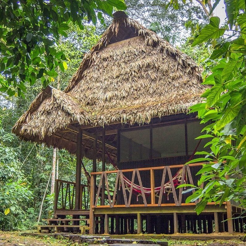 Private cabinroom with private bathroom